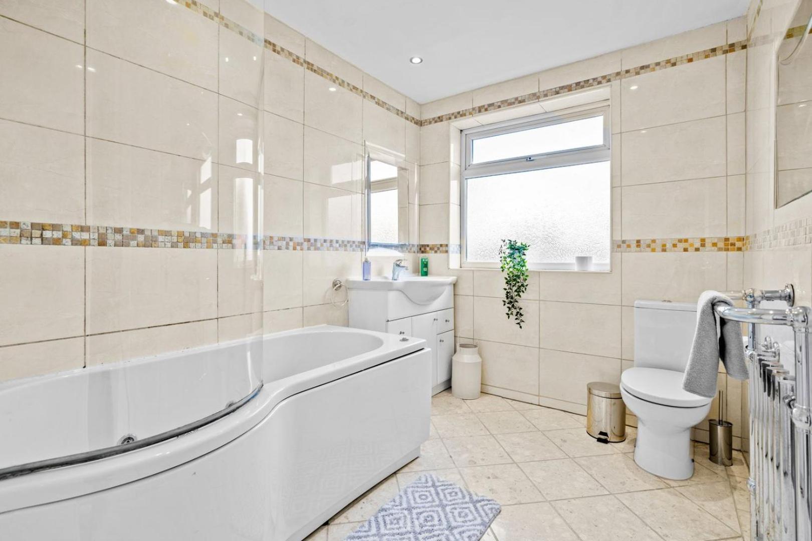 Bramcote Lane Spacious 5 Bedroom House Nottingham Eksteriør billede